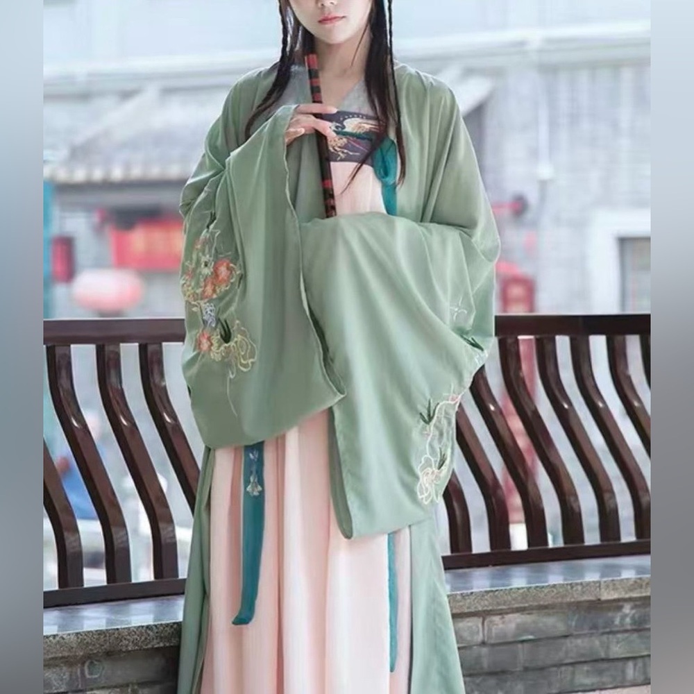 Hanfu Cosplay Fairy embroidered dress